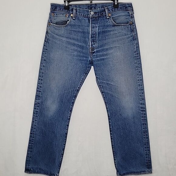 Levi's 501 Button Fly Straight Leg Jeans Size 36 x 30 - Picture 1 of 9